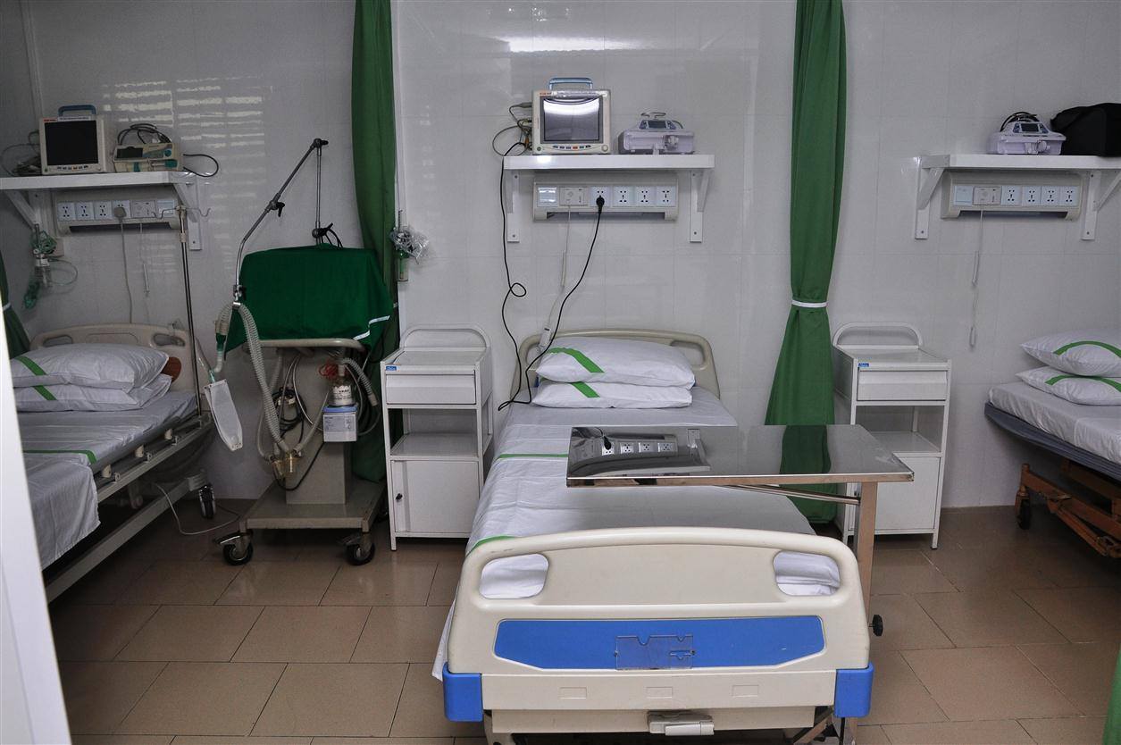 1598999 1229319577097938 513285404678456888 O