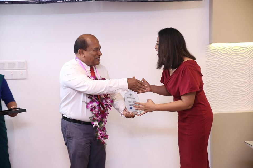 69225408 2817622288267651 5145406795254071296 O