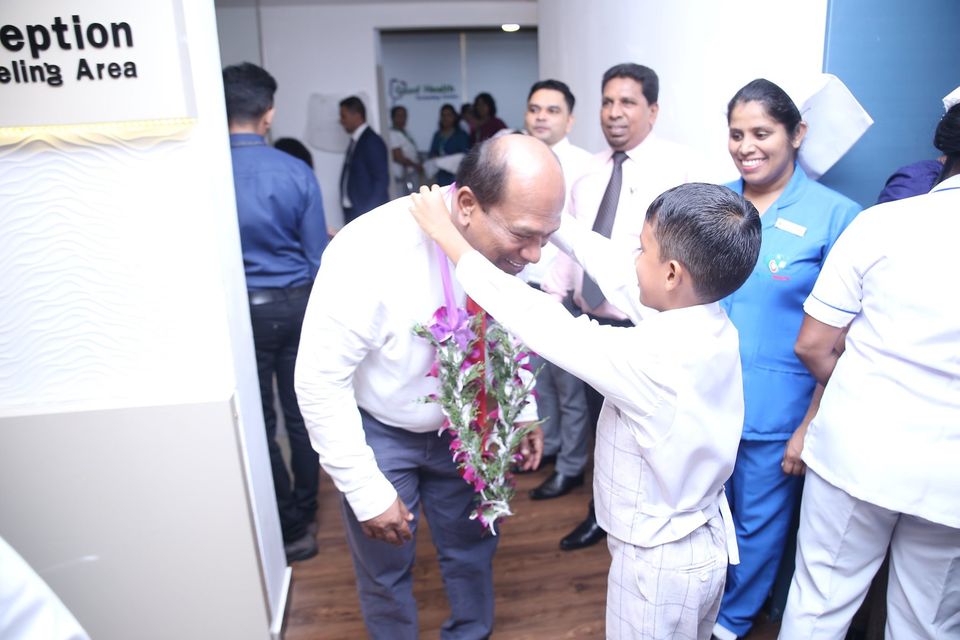 69651311 2817621811601032 2294669905196220416 O